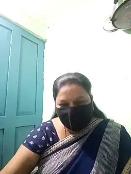 Snapshot of PINKI_024 chatting on 04-10-26, 05:36 PINKI 024 online show from 04-10-26, 05:36