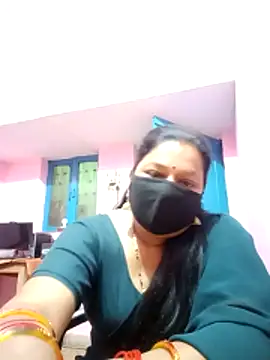 Snapshot of PINKI_024 chatting on 04-14-26, 05:34 PINKI 024 online show from 04-14-26, 05:34