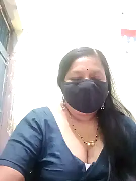 Snapshot of PINKI_024 chatting on 04-29-26, 05:33 PINKI 024 online show from 04-29-26, 05:33