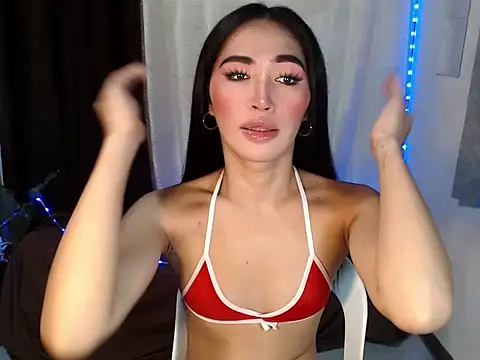 Snapshot of urasiankylie chatting on 06-20-26, 06:02 urasiankylie online show from 06-20-26, 06:02