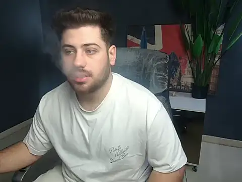 Snapshot of DaxGreer chatting on 04-11-26, 04:20 DaxGreer online show from 04-11-26, 04:20