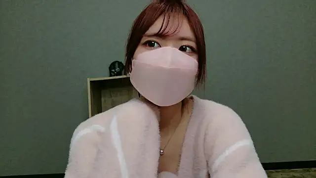 Snapshot of YUA_0425 chatting on 05-15-26, 02:09 YUA 0425 online show from 05-15-26, 02:09