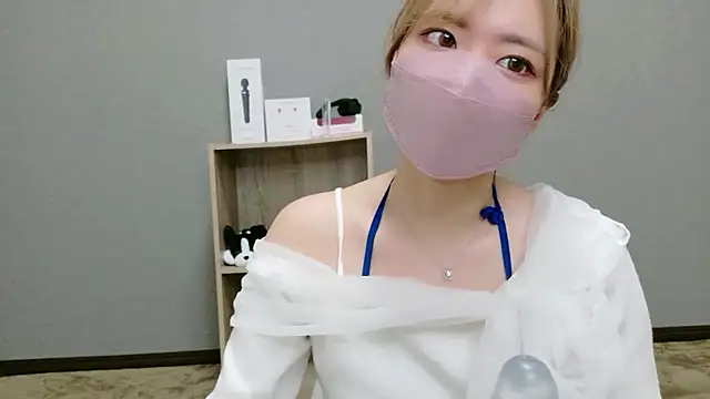 Snapshot of YUA_0425 chatting on 06-22-26, 05:10 YUA 0425 online show from 06-22-26, 05:10