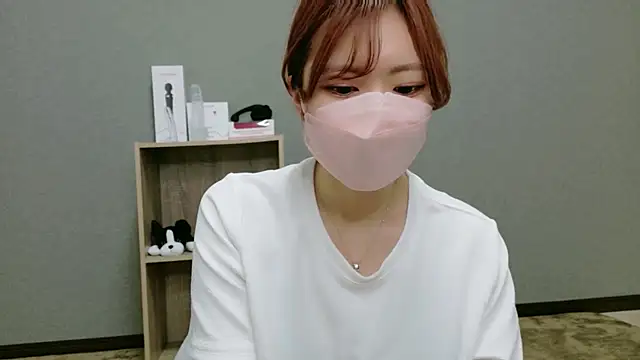 Snapshot of YUA_0425 chatting on 06-10-26, 09:54 YUA 0425 online show from 06-10-26, 09:54