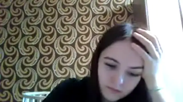 Snapshot of KikiAmino chatting on 06-10-26, 05:19 KikiAmino online show from 06-10-26, 05:19