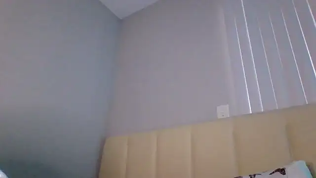 Snapshot of madzbailey chatting on 06-17-26, 04:39 madzbailey online show from 06-17-26, 04:39