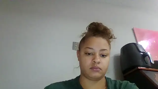 madzbailey online show from 04-09-26, 03:29
