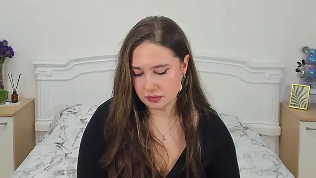 Snapshot of Sienna_Spice chatting on 04-05-26, 11:11 Sienna Spice online show from 04-05-26, 11:11