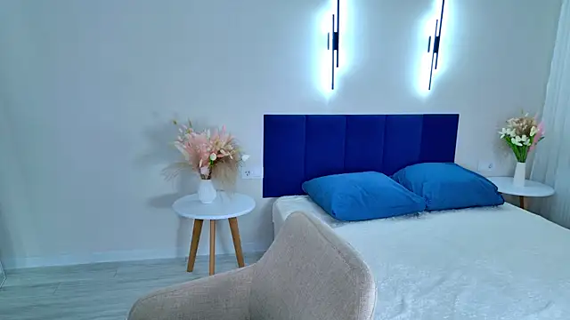Snapshot of Eva_Saylor chatting on 05-08-26, 11:03 Eva Saylor online show from 05-08-26, 11:03