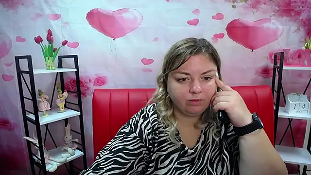 Snapshot of AdelinaMaster chatting on 07-16-26, 05:04 AdelinaMaster online show from 07-16-26, 05:04