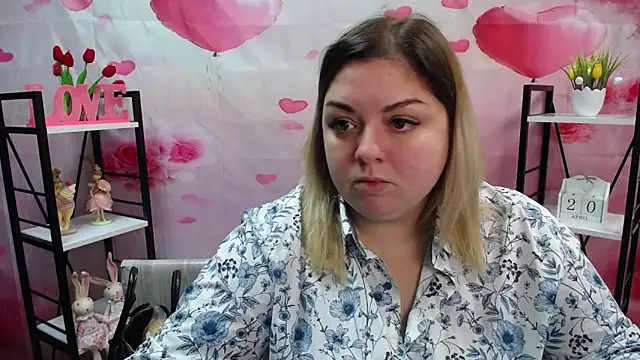 Snapshot of AdelinaMaster chatting on 04-20-26, 05:03 AdelinaMaster online show from 04-20-26, 05:03