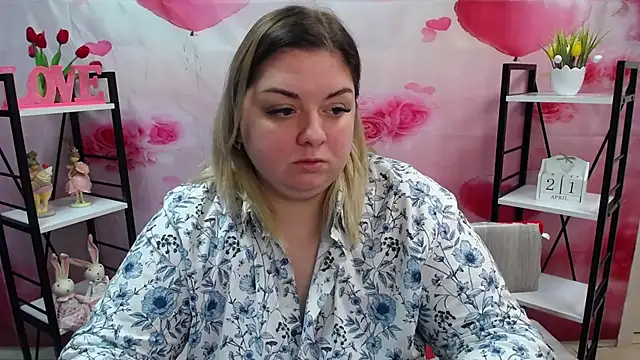 Snapshot of AdelinaMaster chatting on 04-21-26, 01:53 AdelinaMaster online show from 04-21-26, 01:53
