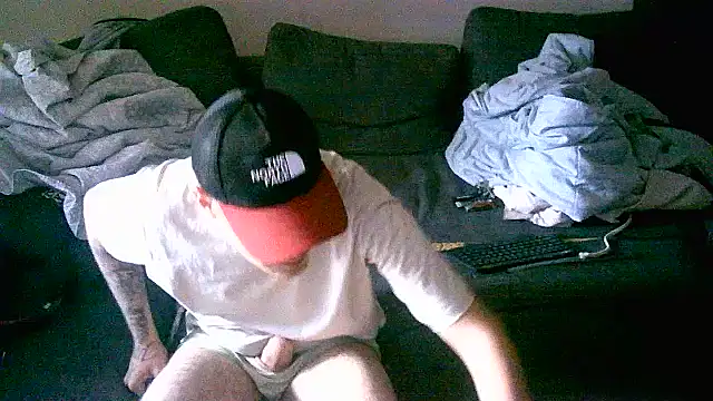 Snapshot of Savage420Sex chatting on 04-15-26, 04:44 Savage420Sex online show from 04-15-26, 04:44