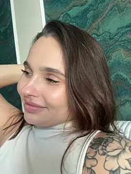 Snapshot of MonikaLoveXx chatting on 04-03-26, 12:22 MonikaLoveXx online show from 04-03-26, 12:22