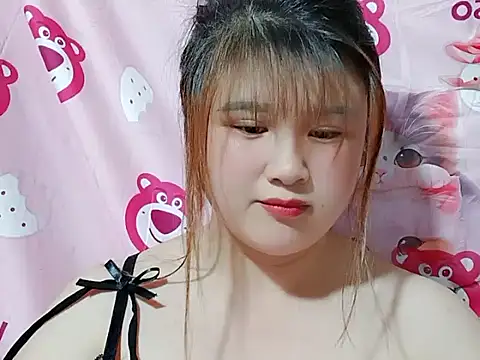 Snapshot of Lyly_20 chatting on 04-02-26, 03:41 Lyly 20 online show from 04-02-26, 03:41