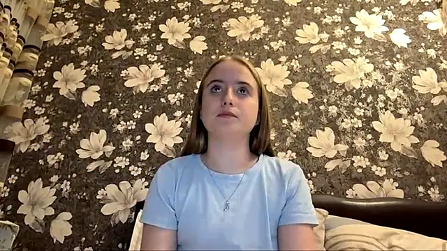 SabinaHaggen online show from 05-17-26, 06:19
