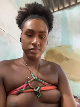 cremelyy online show from 05-02-26, 01:05