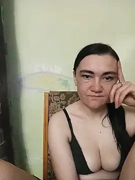 Snapshot of AlissaSecret chatting on 05-27-26, 06:59 AlissaSecret online show from 05-27-26, 06:59