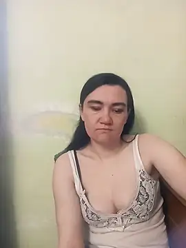 Snapshot of AlissaSecret chatting on 04-10-26, 07:15 AlissaSecret online show from 04-10-26, 07:15