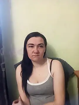 Snapshot of AlissaSecret chatting on 04-14-26, 06:18 AlissaSecret online show from 04-14-26, 06:18