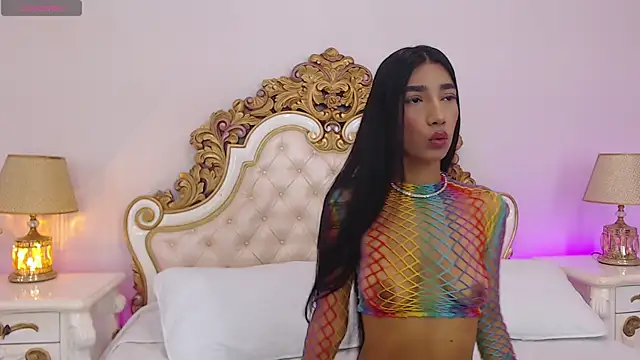Snapshot of BonnyCandy chatting on 04-15-26, 11:49 BonnyCandy online show from 04-15-26, 11:49