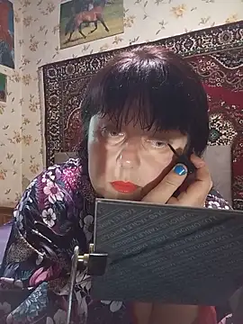 Snapshot of AuroKaria chatting on 05-27-26, 04:25 AuroKaria online show from 05-27-26, 04:25