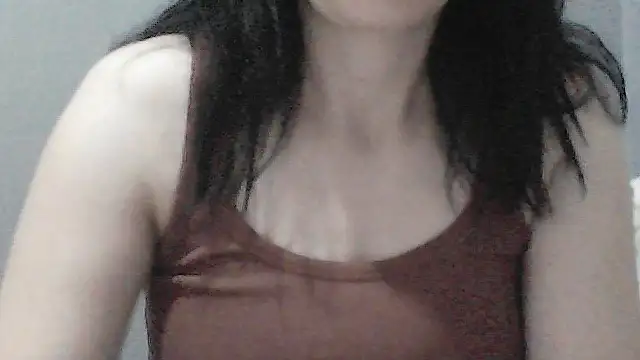 Snapshot of sara_41 chatting on 05-31-26, 09:48 sara 41 online show from 05-31-26, 09:48