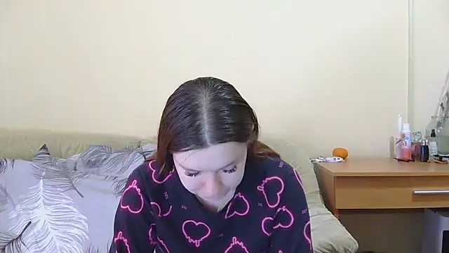 Snapshot of JessicaHolland1 chatting on 04-28-26, 06:07 JessicaHolland1 online show from 04-28-26, 06:07