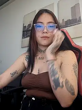 cute mara online show from 04-02-26, 08:48