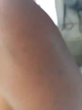 ladyn1 online show from 04-10-26, 12:45