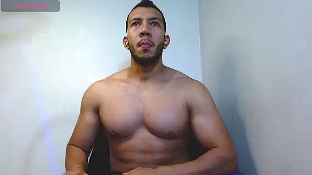 Snapshot of georgeholl chatting on 06-21-26, 11:54 georgeholl online show from 06-21-26, 11:54