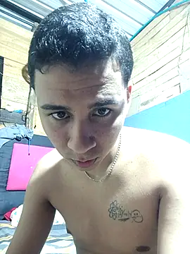 Emyli Liammm online show from 04-03-26, 09:05