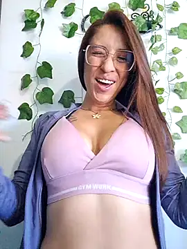 Snapshot of VALERY-94 chatting on 07-06-26, 01:40 VALERY-94 online show from 07-06-26, 01:40