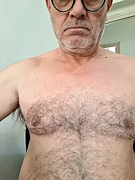 julenvcia online show from 04-23-26, 03:13