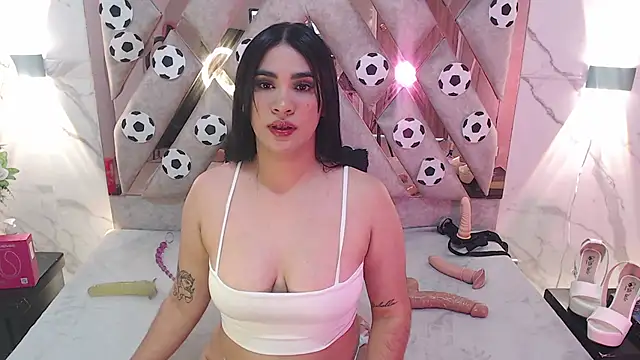 Snapshot of giselslut__ chatting on 07-10-26, 06:08 giselslut online show from 07-10-26, 06:08