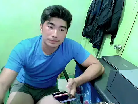 Hunkfireman online show from 04-11-26, 04:09