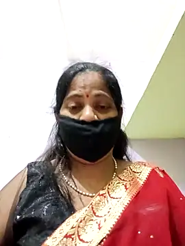 Snapshot of SEEMA_012 chatting on 05-03-26, 04:50 SEEMA 012 online show from 05-03-26, 04:50