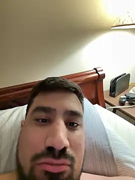 Snapshot of daddyking1013 chatting on 04-07-26, 04:25 daddyking1013 online show from 04-07-26, 04:25