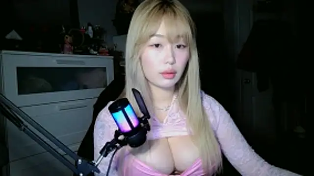 obeycarrienoona online show from 04-08-26, 12:23