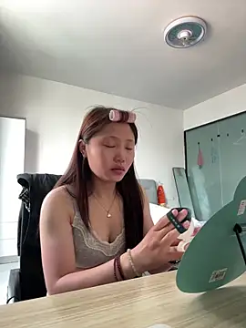 L7D8521 online show from 05-28-26, 02:19