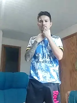 Snapshot of Joelcio19cm chatting on 04-08-26, 07:59 Joelcio19cm online show from 04-08-26, 07:59