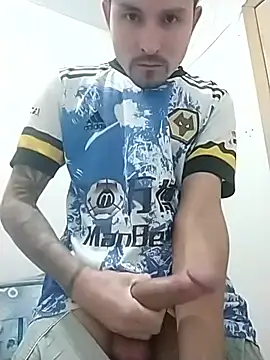 Snapshot of Joelcio19cm chatting on 04-09-26, 06:30 Joelcio19cm online show from 04-09-26, 06:30