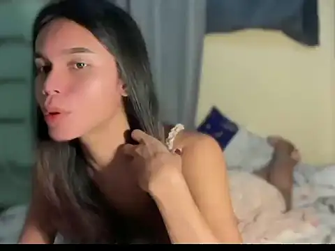yourgirl aliya02 online show from 05-18-26, 12:21