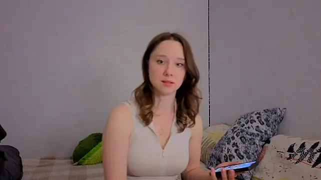 Snapshot of hunny_ines chatting on 05-14-26, 05:43 hunny ines online show from 05-14-26, 05:43