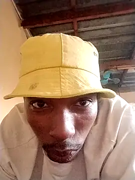 Snapshot of alphamale25 chatting on 04-04-26, 03:40 alphamale25 online show from 04-04-26, 03:40