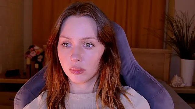 Snapshot of MeganClapp chatting on 04-27-26, 05:27 MeganClapp online show from 04-27-26, 05:27