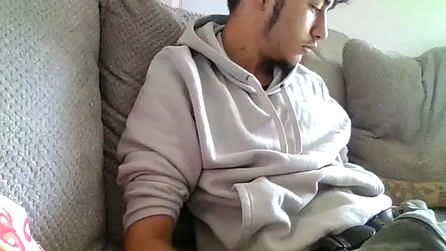 Acewannaeatuout-Snap online show from 04-20-26, 03:35