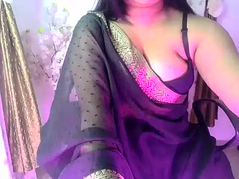 Snapshot of Rani_015 chatting on 04-05-26, 07:31 Rani 015 online show from 04-05-26, 07:31