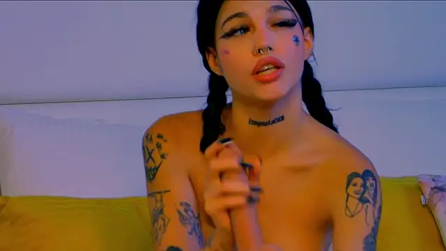 YasminnStorm online show from 06-25-26, 05:12