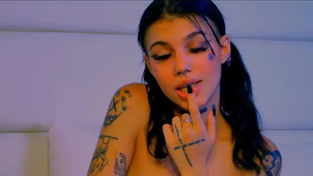 YasminnStorm online show from 06-24-26, 04:44